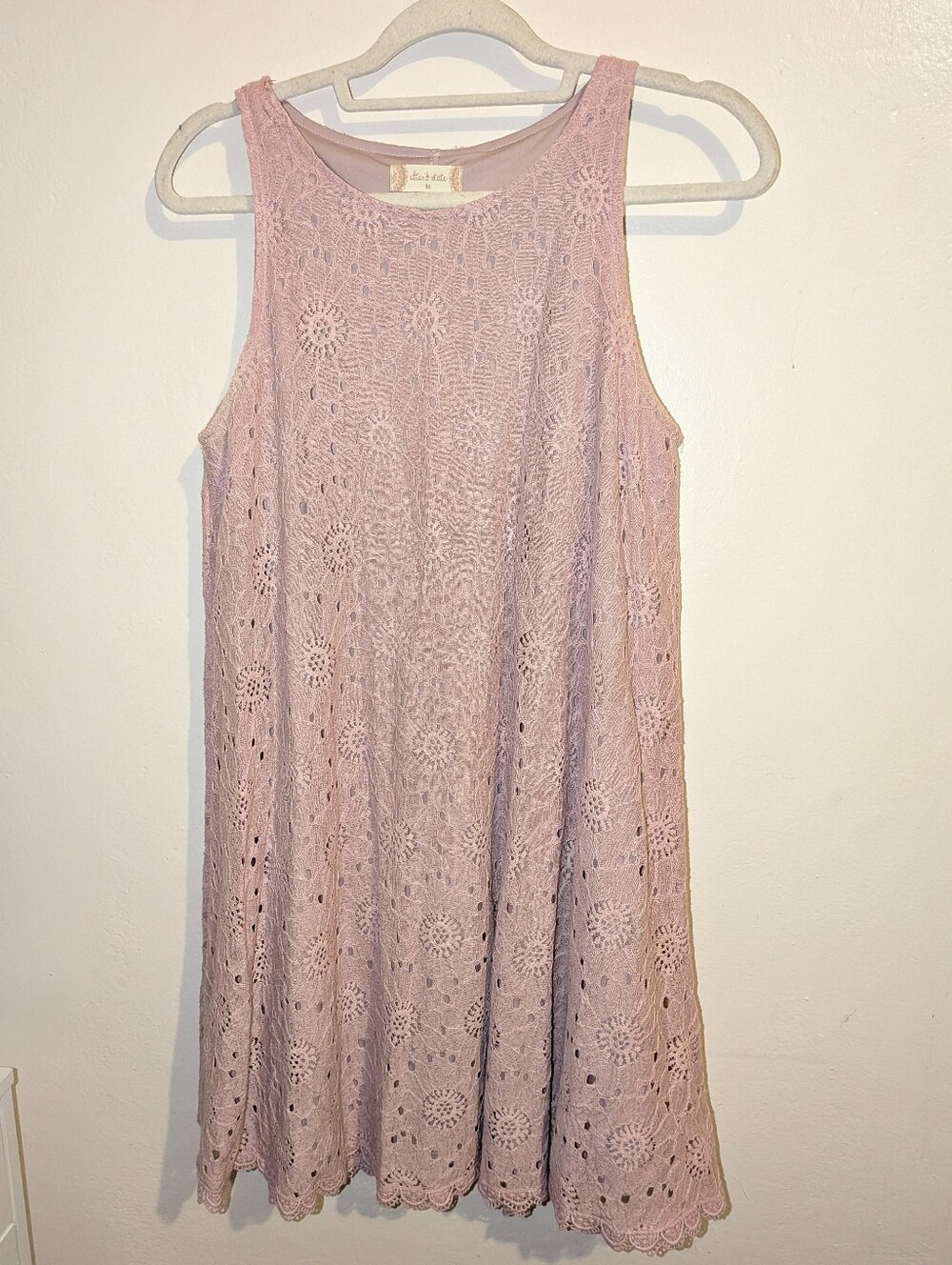 Sleeveless Crochet Lace Swing Dress - Dusty Pink Size M